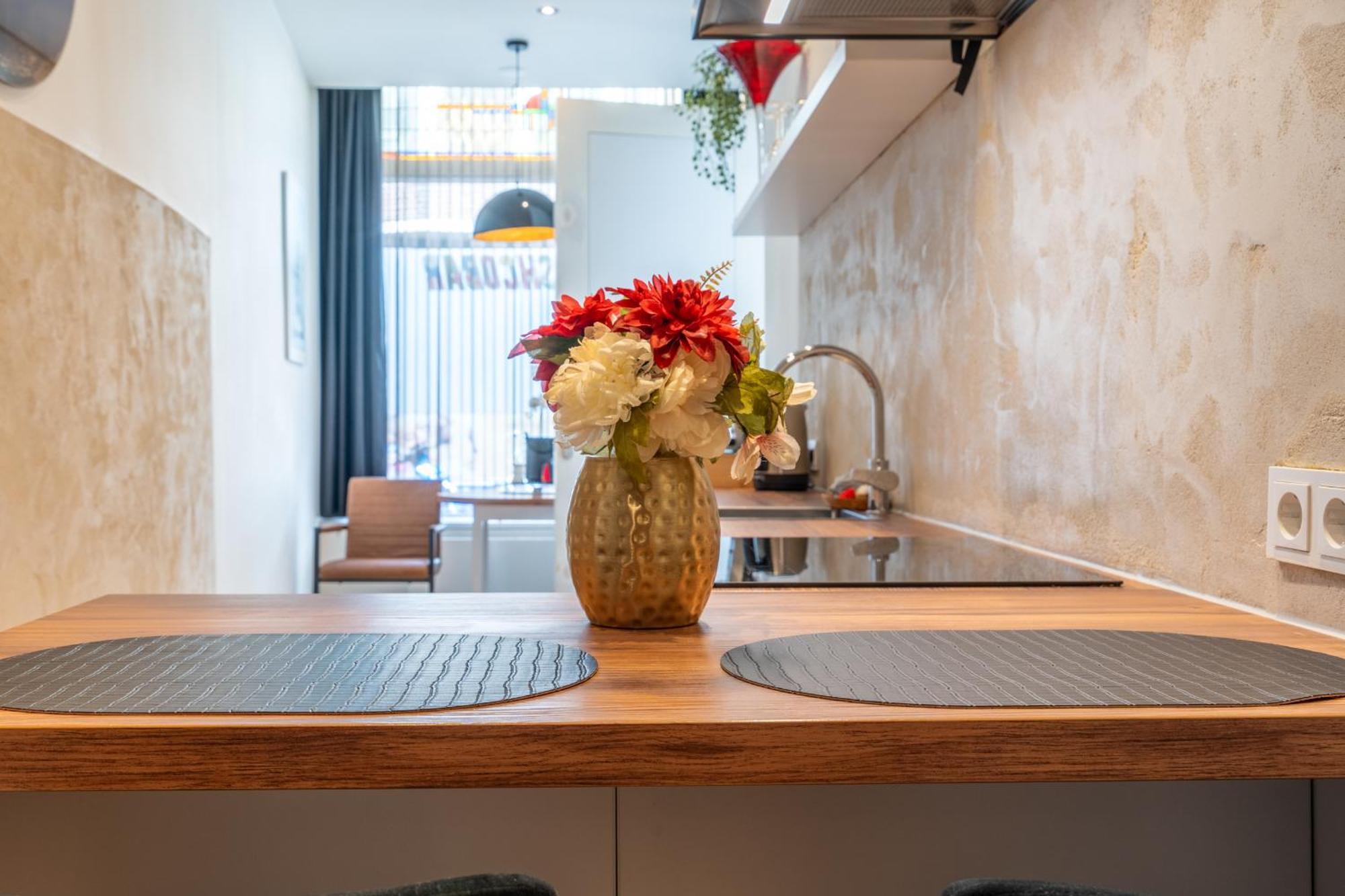 Stylish Studio In The Heart Of Breda City Center Dış mekan fotoğraf